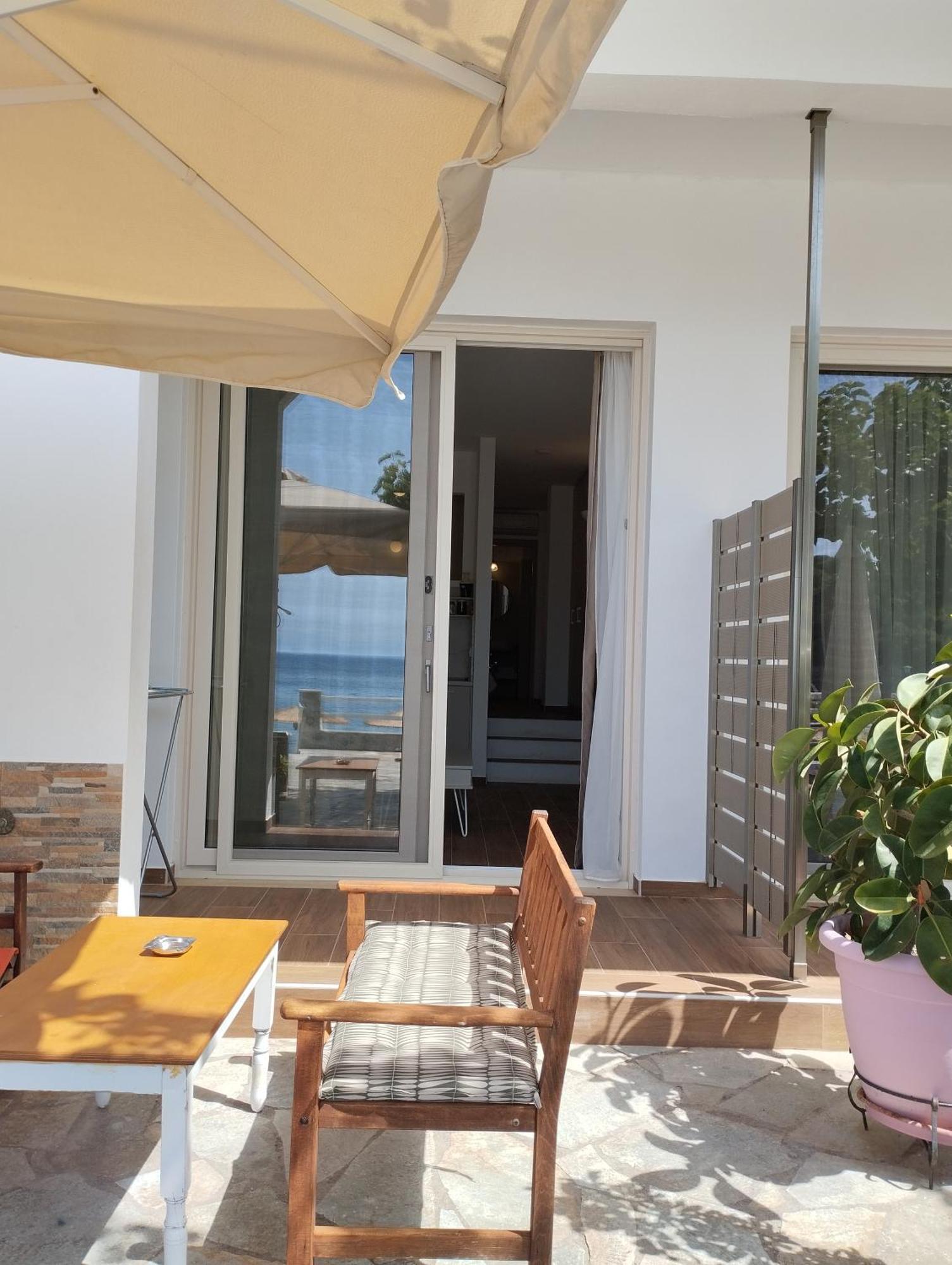 Hotel Nostos Patitírion Zewnętrze zdjęcie