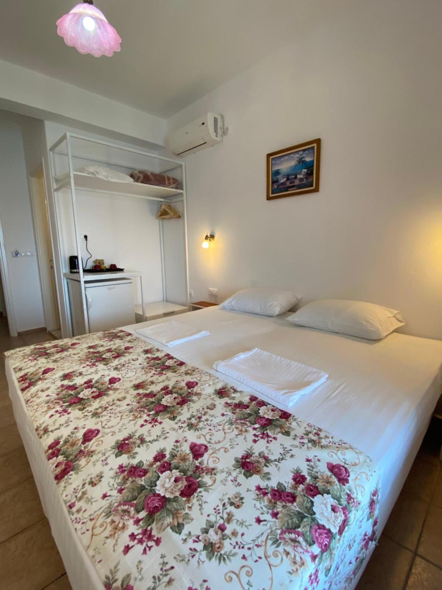 Hotel Nostos Patitírion Zewnętrze zdjęcie