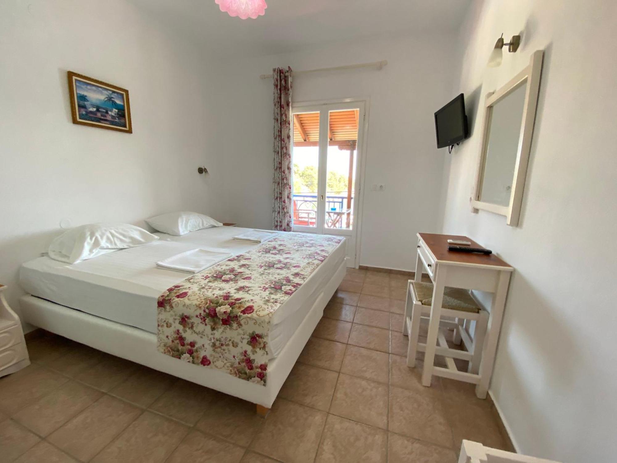 Hotel Nostos Patitírion Zewnętrze zdjęcie